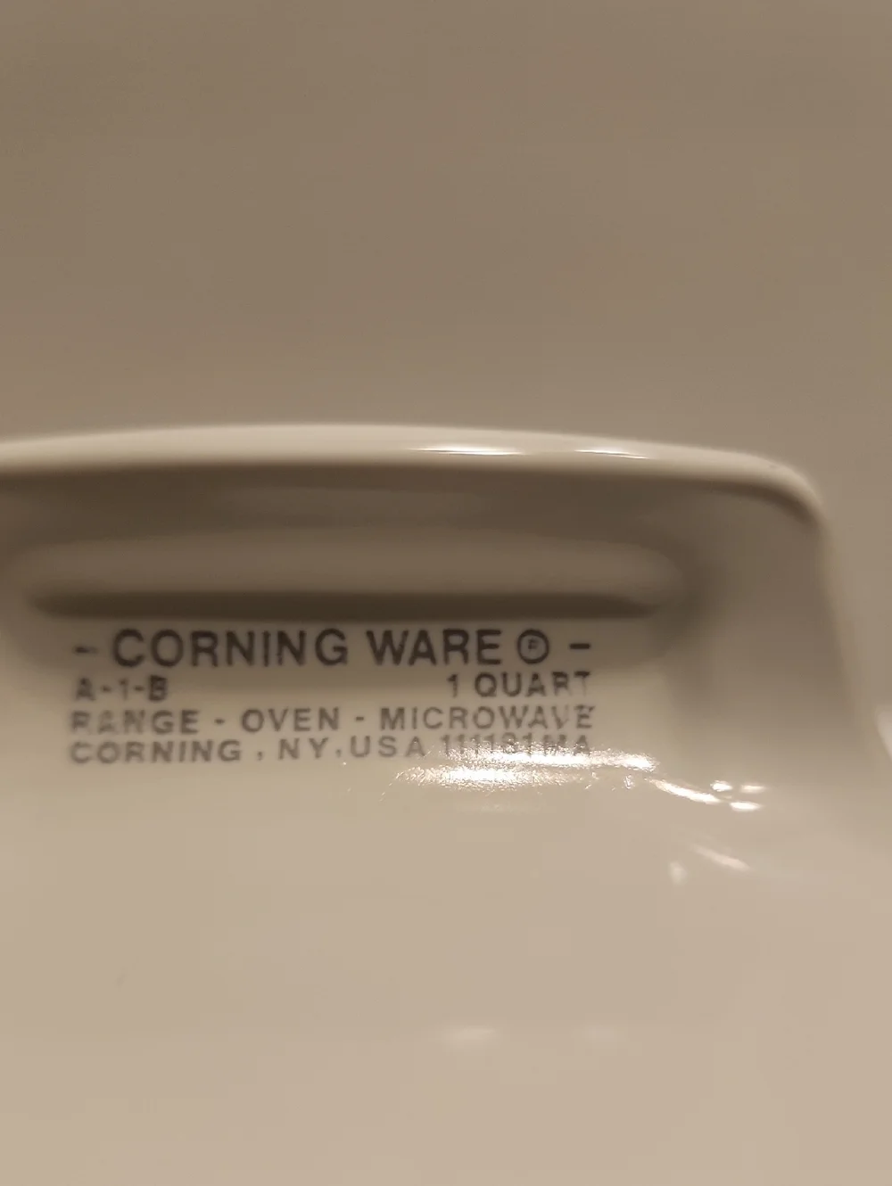 Corningware 1 Quart White Ceramic Casserole Insert with Blue Cornflower